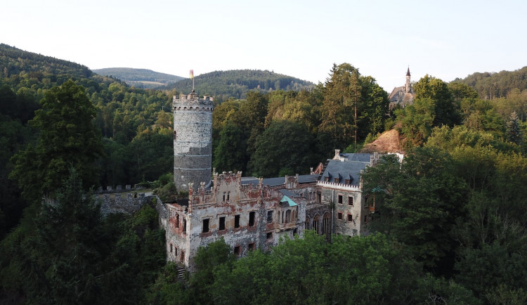 Vlastnit takovou památku byl můj velký klukovský sen, říká novodobý hradní pán Pavel Palacký