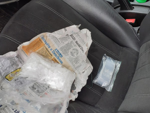 Karlovarští celníci při náhodné kontrole zajistili přes 200 gramů pervitinu za stovky tisíc korun