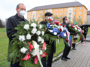 Připomínka konce druhé světové války se nesla v komorní atmosféře