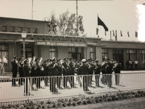 I takové akce naše letiště zažívalo - snímek z roku 1971.