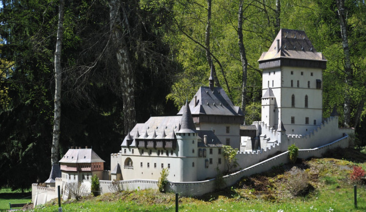 Nejúspěšnějším turistickým cílem loňského roku v Karlovarském kraji byl park miniatur