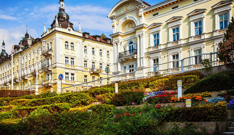 Lázeňské hotely začínají opět otevírat, hosté se už hlásí
