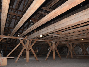 Cheb láká návštěvníky na prohlídky unikátních krovů, nikde jinde v republice tohle neuvidíte