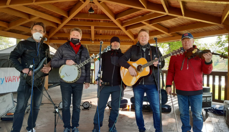 V Karlovarském kraji se letos letní akce budou konat hlavně venku