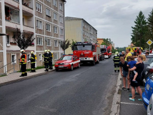 Plameny zničily byt v Rotavě. Škoda přesáhne milion korun