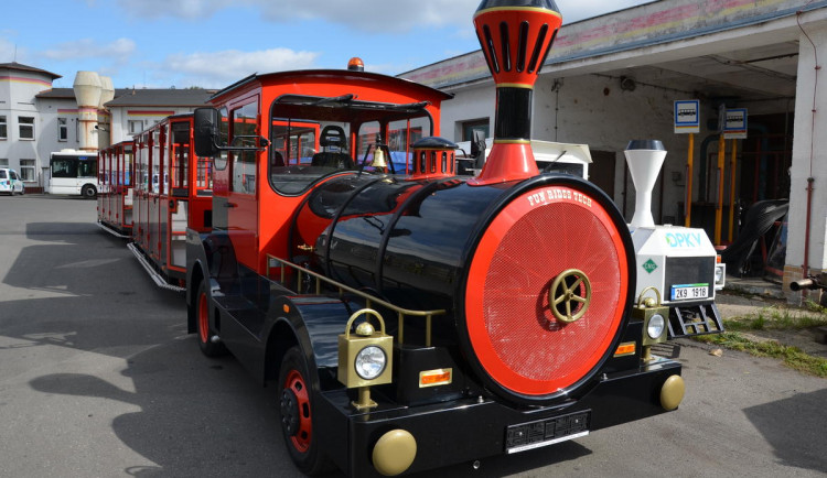 Vyhlídkový autovláček dostal do výbavy audio průvodce, pasažéři ho zbožňují