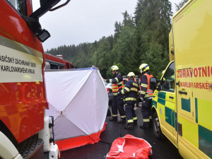 Staršího muže ráno srazilo popelářské auto, zemřel na místě