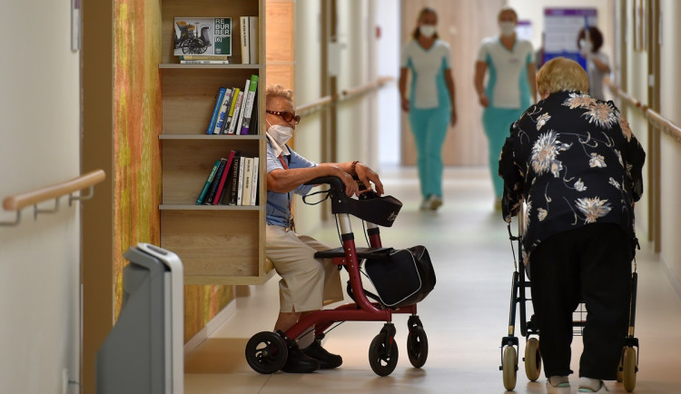 O nově otevřený Domov pro seniory Karlovy Vary za 130 milionů korun je velký zájem