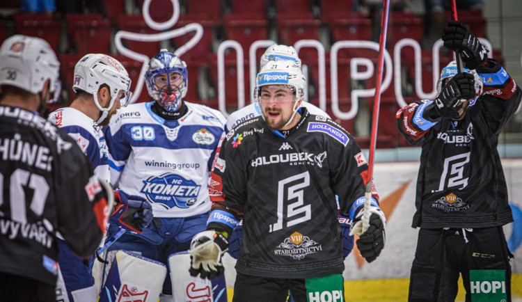 Jiří Černoch slaví jeden ze svých gólů.