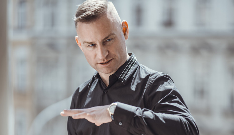 Nejlepší vyjednávači z celého světa se sešli v Curychu. Česko zastupuje zkušený Radim Pařík