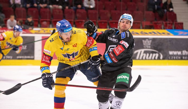 České Budějovice vyhrály v Karlových Varech a zabraly po dvou prohrách.