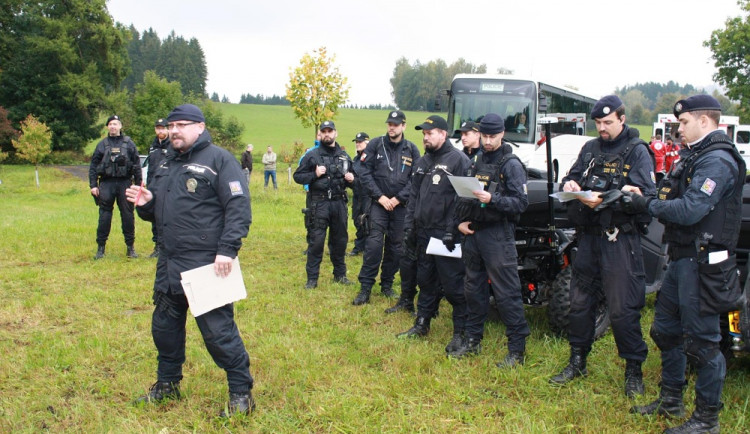 Na Semilsku se ztratila osoba v ohrožení života. Do cvičení se zapojili i studenti