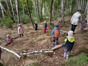 Základem je dobré oblečení. V Chebu otevřel dětský lesní klub