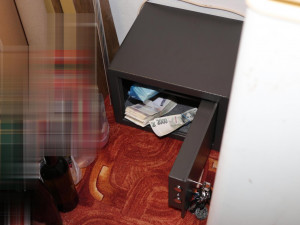 Policisté na Karlovarsku rozprášili obávaný drogový gang 