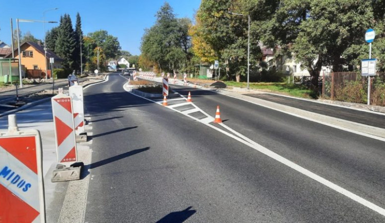 ŘSD dokončuje rekonstrukci silnice I/21 ve Staré Vodě.