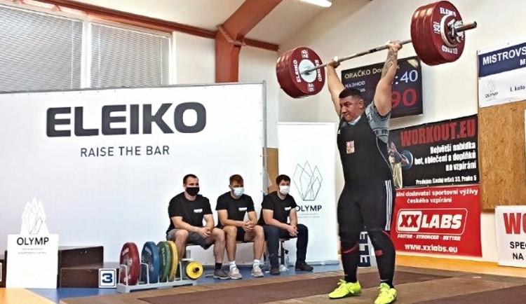 Nejlepším karlovarským sportovcem je talentovaný vzpěrač Oračko