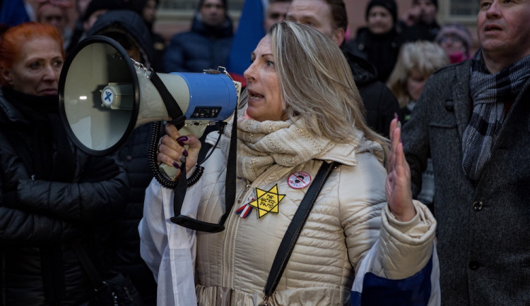 Covidová opatření jako holokaust? Prosím, nesrovnávejte, vyzývá předseda Židovské obce