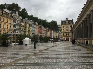 Karlovy Vary doplatí dotace lázním, dopravnímu podniku i filmovému festivalu