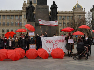 V pátek je Mezinárodní den proti násilí na ženách a mužích pracujících v sexbyznysu