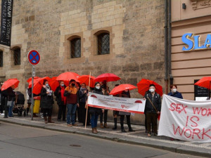 V pátek je Mezinárodní den proti násilí na ženách a mužích pracujících v sexbyznysu