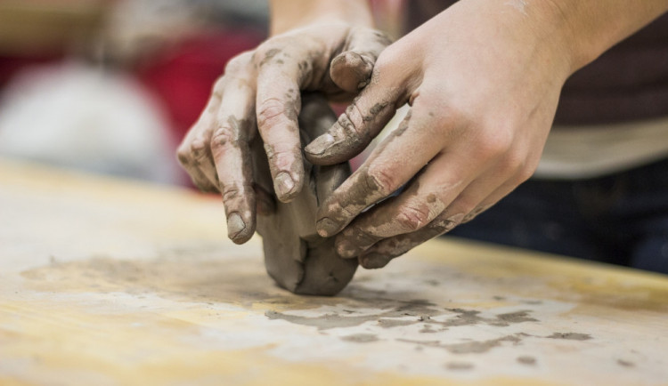 Aš bude letos hostit mezinárodní sochařské sympozium