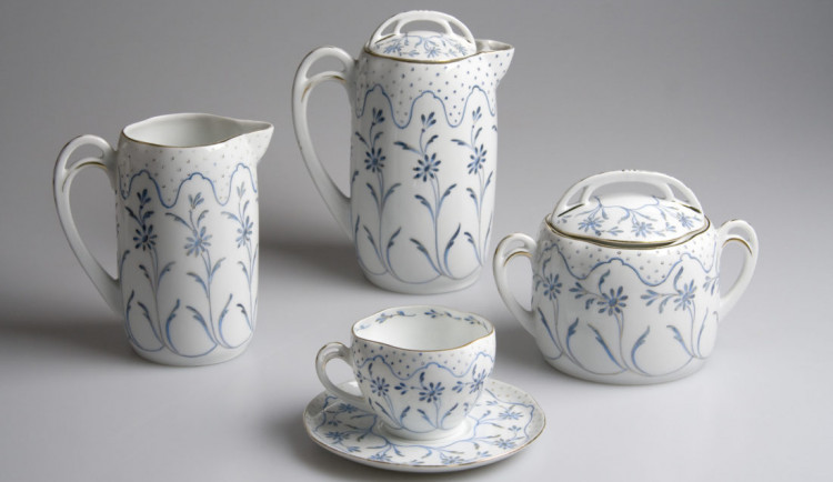 Historická sbírka ostrovského porcelánu získala vyšší ochranu