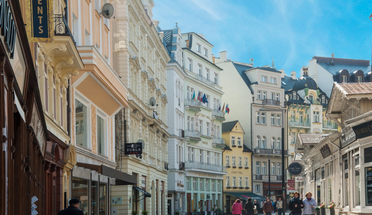 Karlovy Vary rozdělí 350 tisíc korun pro jednotlivé městské čtvrtě