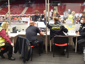 Karlovarský kraj zvládá řešit uprchlickou krizi díky maximálnímu nasazení všech týmů