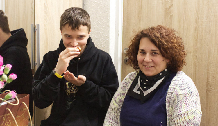 Několikrát jsem ho učila mluvit i chodit, popisuje matka život s autistickým Patrikem