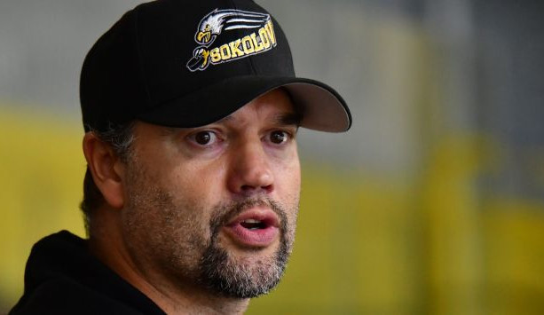 Hokejový Sokolov dál povede Štrba, klub s trenérem prodloužil smlouvu