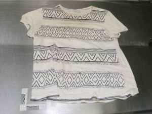 Policie stále nezjistila totožnost mrtvého muže. Žádá veřejnost o pomoc