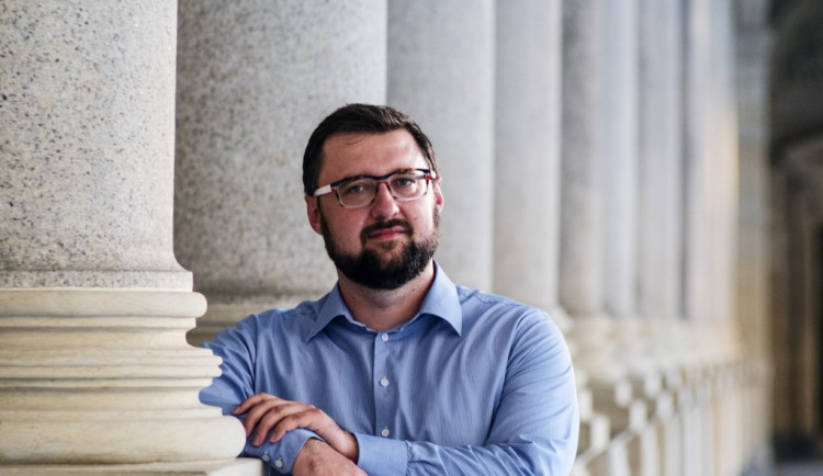 TOP 09 povede do voleb ve Varech Lukáš Otys, strana jedná o koalici Spolu