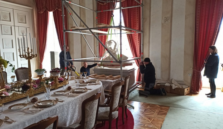 Skončila obnova soch od Antonia Canovy v zámku Kynžvart