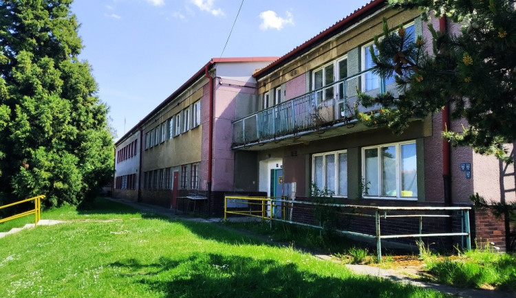 Sokolov opraví budovu v areálu Baník, ve které je zázemí pro fotbalisty