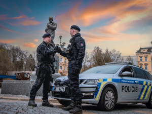 Co nabízí karlovarská policie a jaké jsou možnosti kariérního růstu u Policie České republiky
