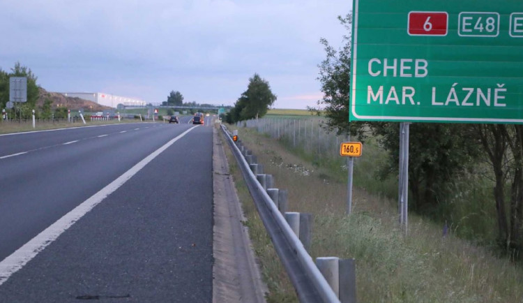 Incident se stal na dálnici D6 v těchto místech