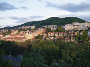 V bývalé školce v Drahovicích by Karlovy Vary chtěly vybudovat startovací byty