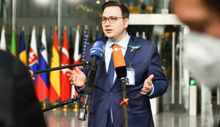 Ministr Lipavský potvrdil informaci o úmrtí českého občana na Ukrajině