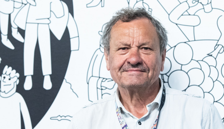 Miroslav Krobot uvedl ve Varech premiéru své Velké premiéry.