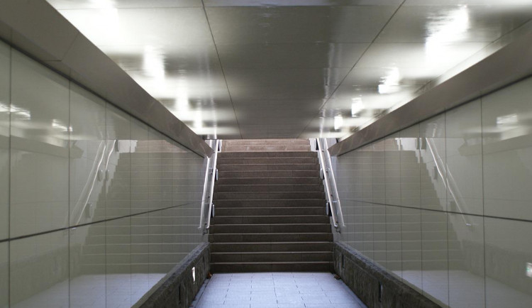 underpass-g9ddb38047_1280