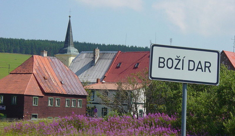 size4-15878809547314-239-cestovni-ruch-na-bozim-daru-se-vraci-do-normalu