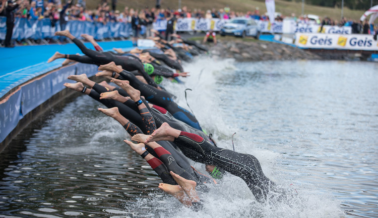 Ve Varech se na závodu Světového poháru v triatlonu představí i pětice reprezentantů