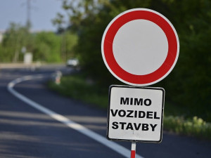 U Děpoltovic na Karlovarsku skončila úprava nebezpečné křižovatky za 15,3 milionu