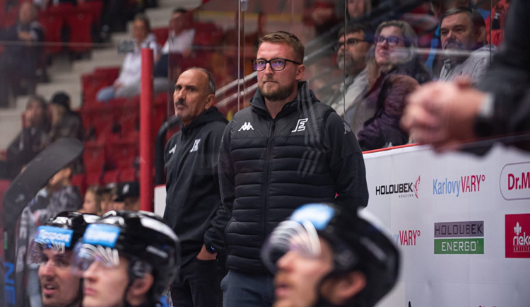 V Karlových Varech končí z rodinných důvodů asistent trenéra Grof