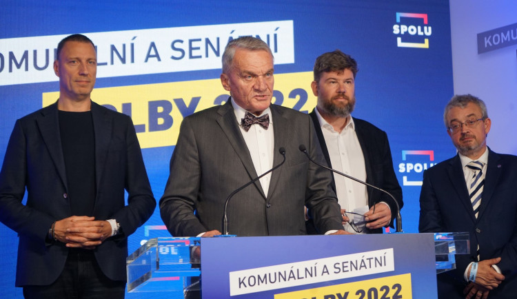 O koalici stále není jasno. Problémem je Hřibovo povýšenectví, zní od Spolu