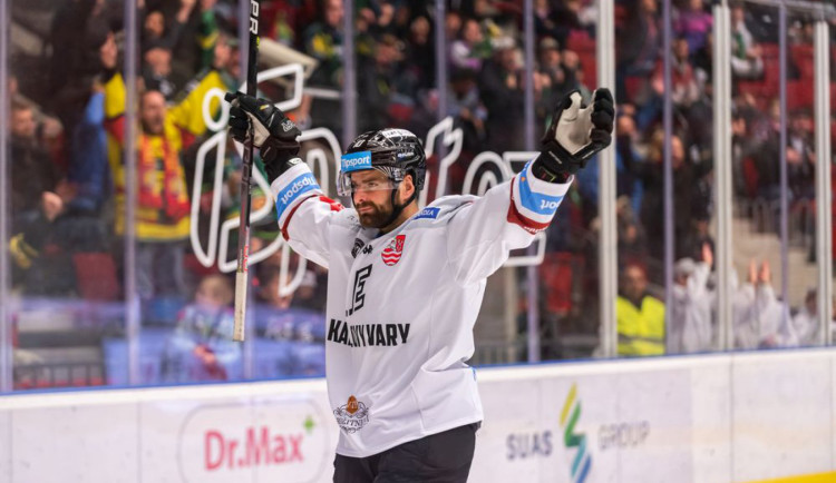 Hokejisté Karlových Varů zdolali Kladno a vyhráli pátý ze šesti duelů.