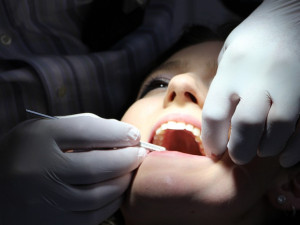 Karlovarský kraj poskytne tři miliony korun dalším obcím na zařízení ordinací pro praktické lékaře a zubaře
