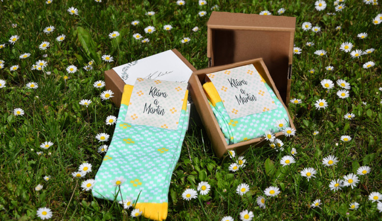 size4-16687737096725-2-ponozky-byly-symbolem-bohatstvi-a-stylu-egyptane-je-dokonce-nosili-i-v-sandalech