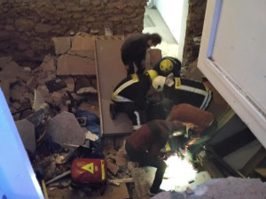 V Bečově se při oslavě propadla podlaha v penzionu. Jedna žena je zraněná