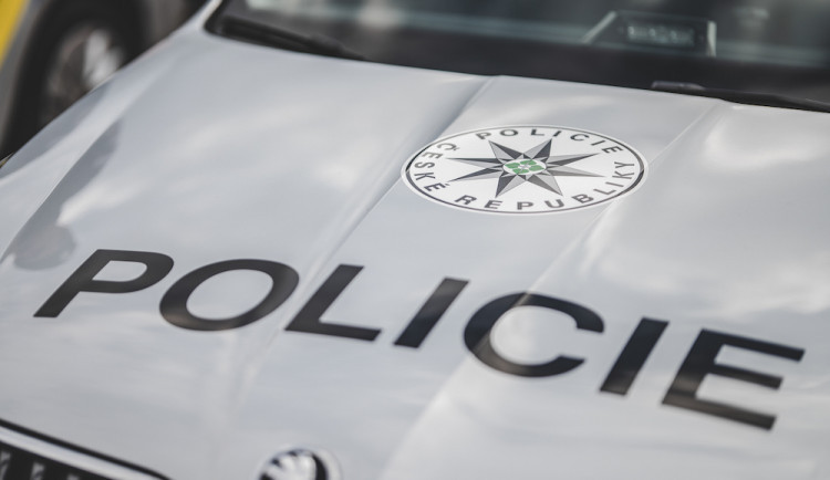 Policie pátrala po třináctileté dívce z Chodova